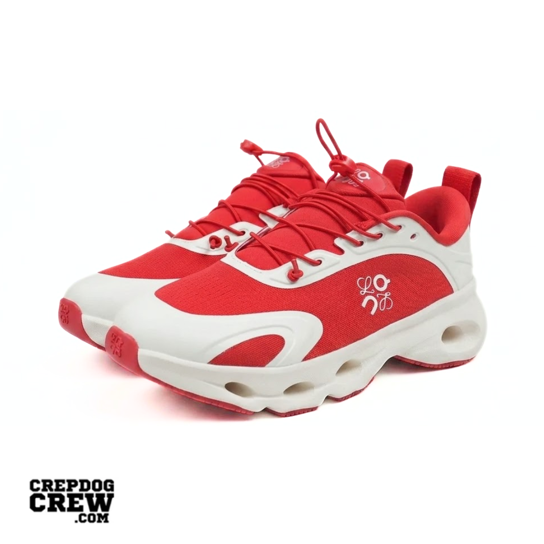 ON Running Cloudsolo Loewe RED EGGSHELL