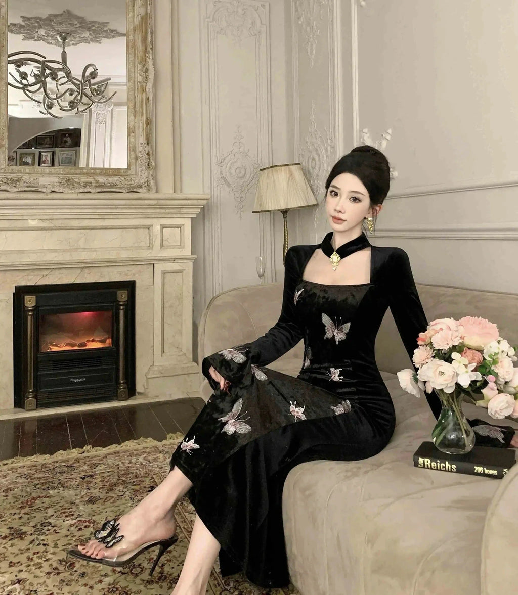 2-Piece Dark Fairy Butterfly Embroidered Velvet Dress with Choker