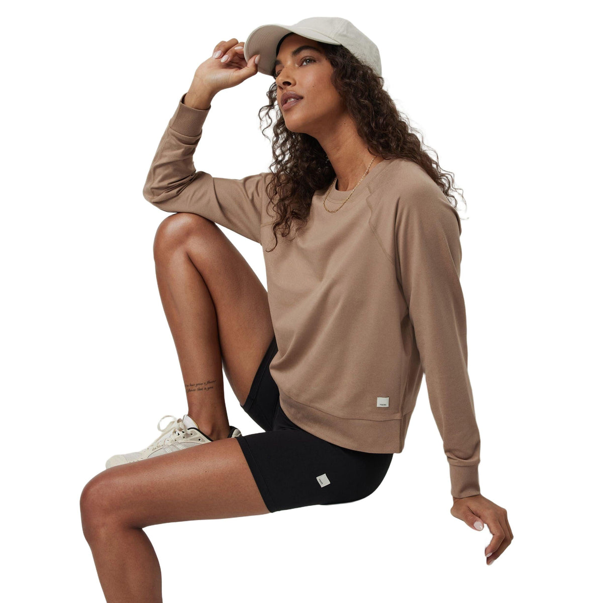 Vuori Women's Long Sleeve Halo Crew