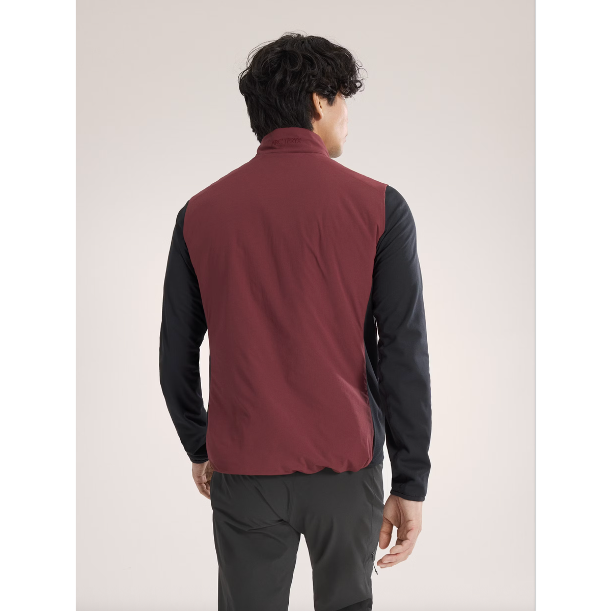 Arc'teryx Men's Atom Vest in Mars